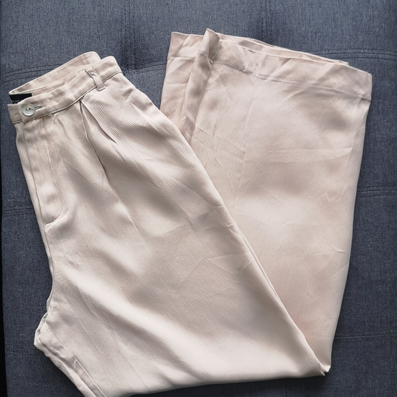NWOT Zara wide legged high rise pants/ pallazo - Picture 6 of 10